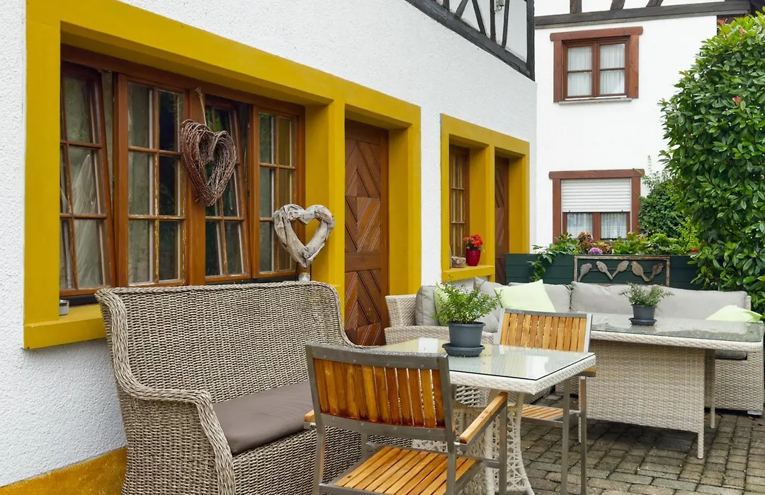 Villa Puppenhaus-1